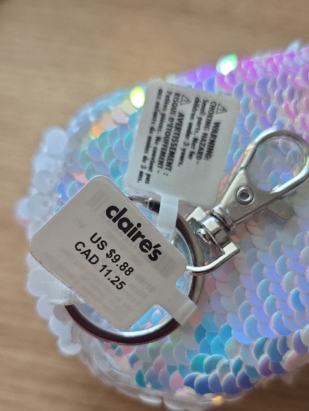 Mini Backpack Keychain - Picture 3 of 3